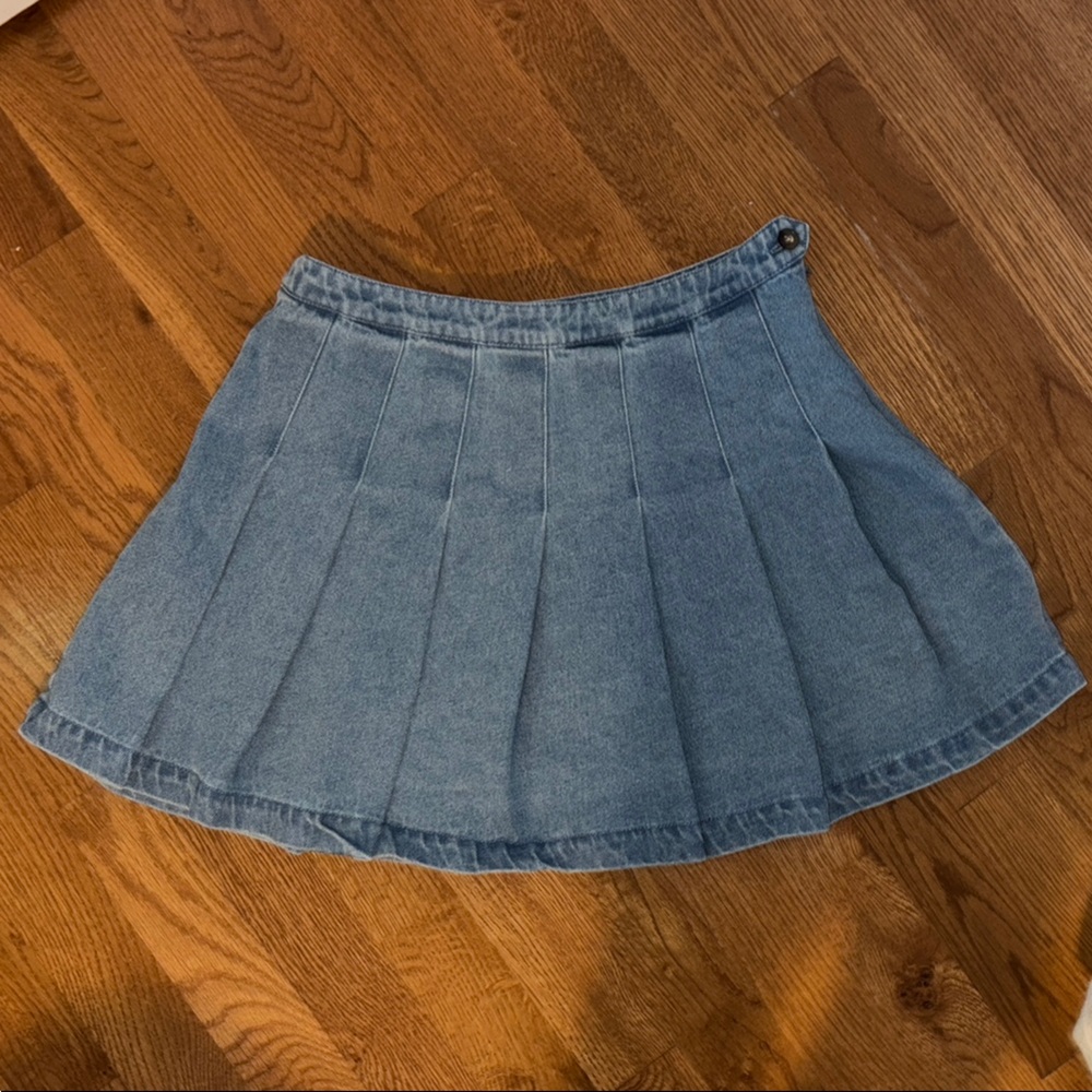Pleated Denim Mini Skirt